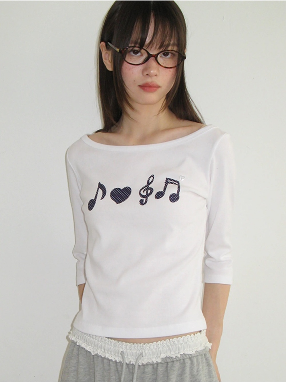 Musinsa Heart Music Note Slim Fit Quarter Sleeve White